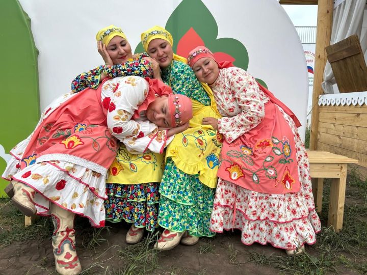 Кайвакыт көрәк белән җир казу уңайрак кебек
