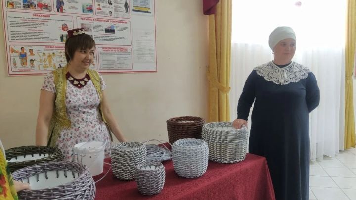 Авыллар кулга оста кешеләр белән күркәм