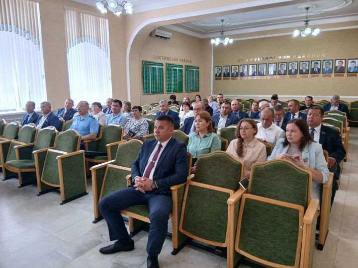 Арча район Советы утырышында бюджет һәм җир мөнәсәбәтләренә кагылышлы мөһим карарлар кабул ителде