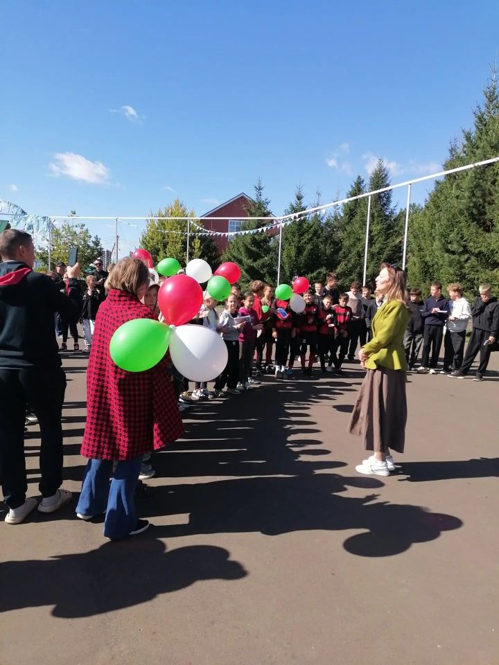 Арча Татарстан Республикасы көне спорт уеннары белән башланып китте