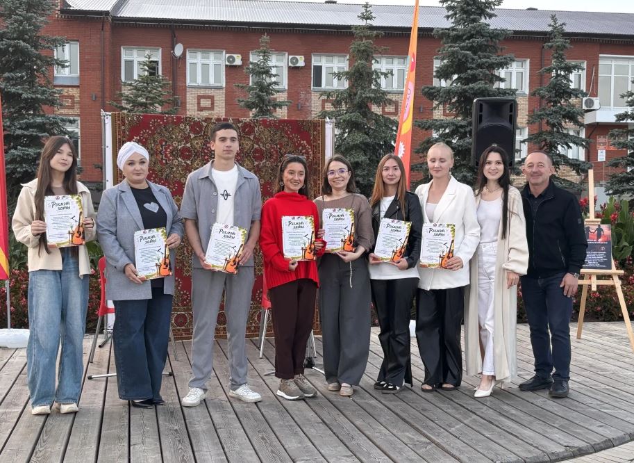 Фатирникта катнашучыларга рәхмәт хатлары тапшырылды