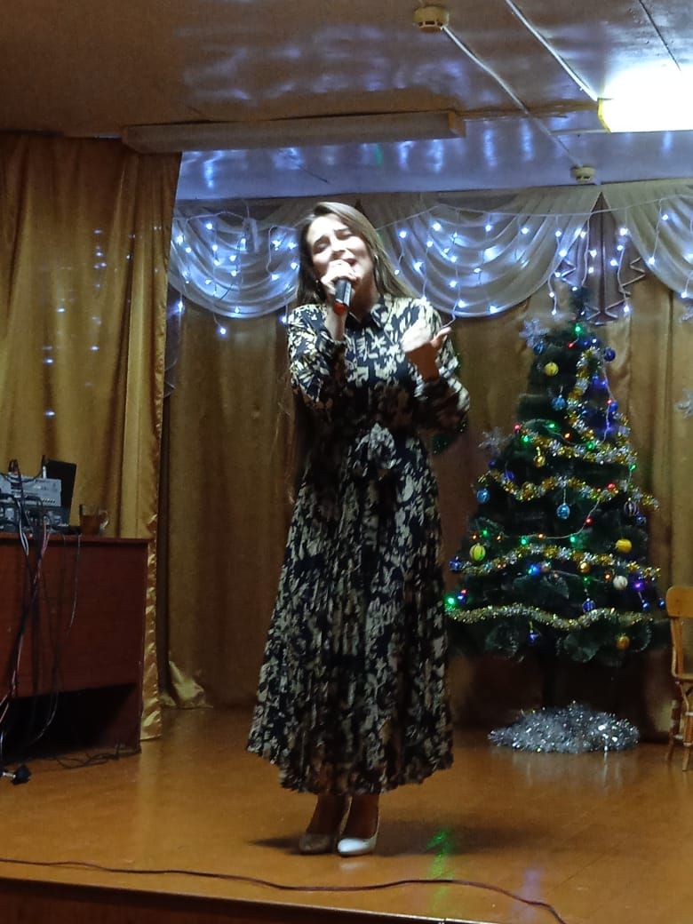 Яңа елга яңа өметләр, яхшы кәеф белән