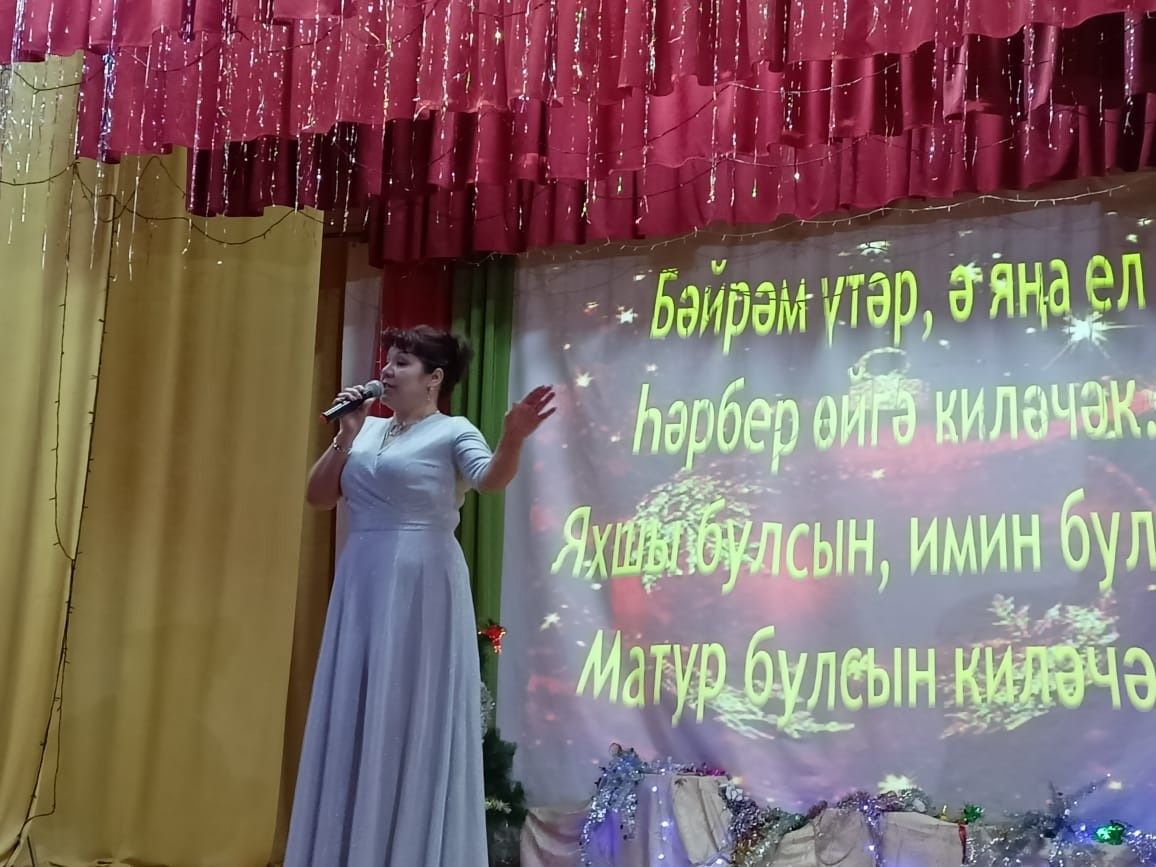 Дуслар белән бергә булганда, яшәве күңеллерәк, эшләве җиңелрәк