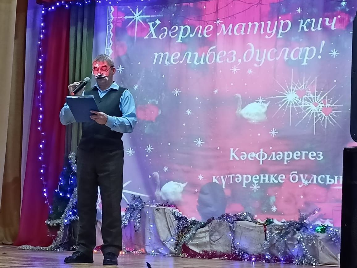 Дуслар белән бергә булганда, яшәве күңеллерәк, эшләве җиңелрәк