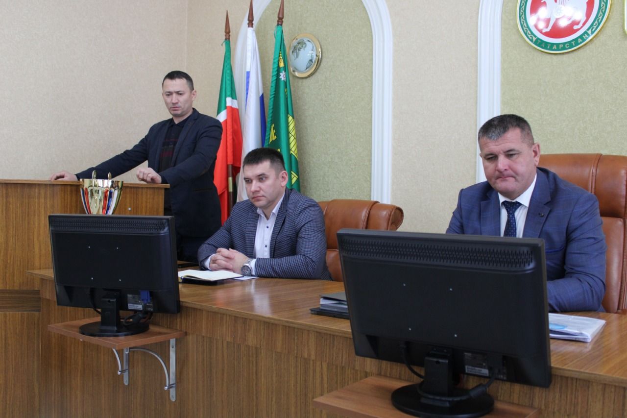 Узган елда терлекчелектә эшләнгәннәргә нәтиҗә ясалды