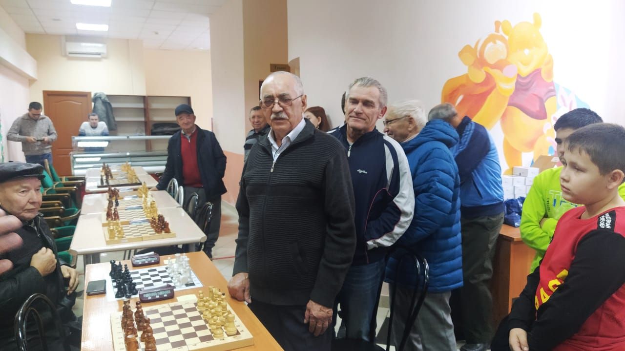Арчада шахмат ярышы бара