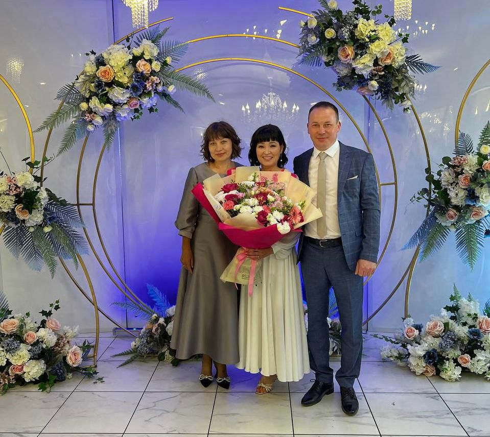Кәче мәктәбе укытучысы Эльмира Мөхәммәтшина үзен бик бәхетле саный