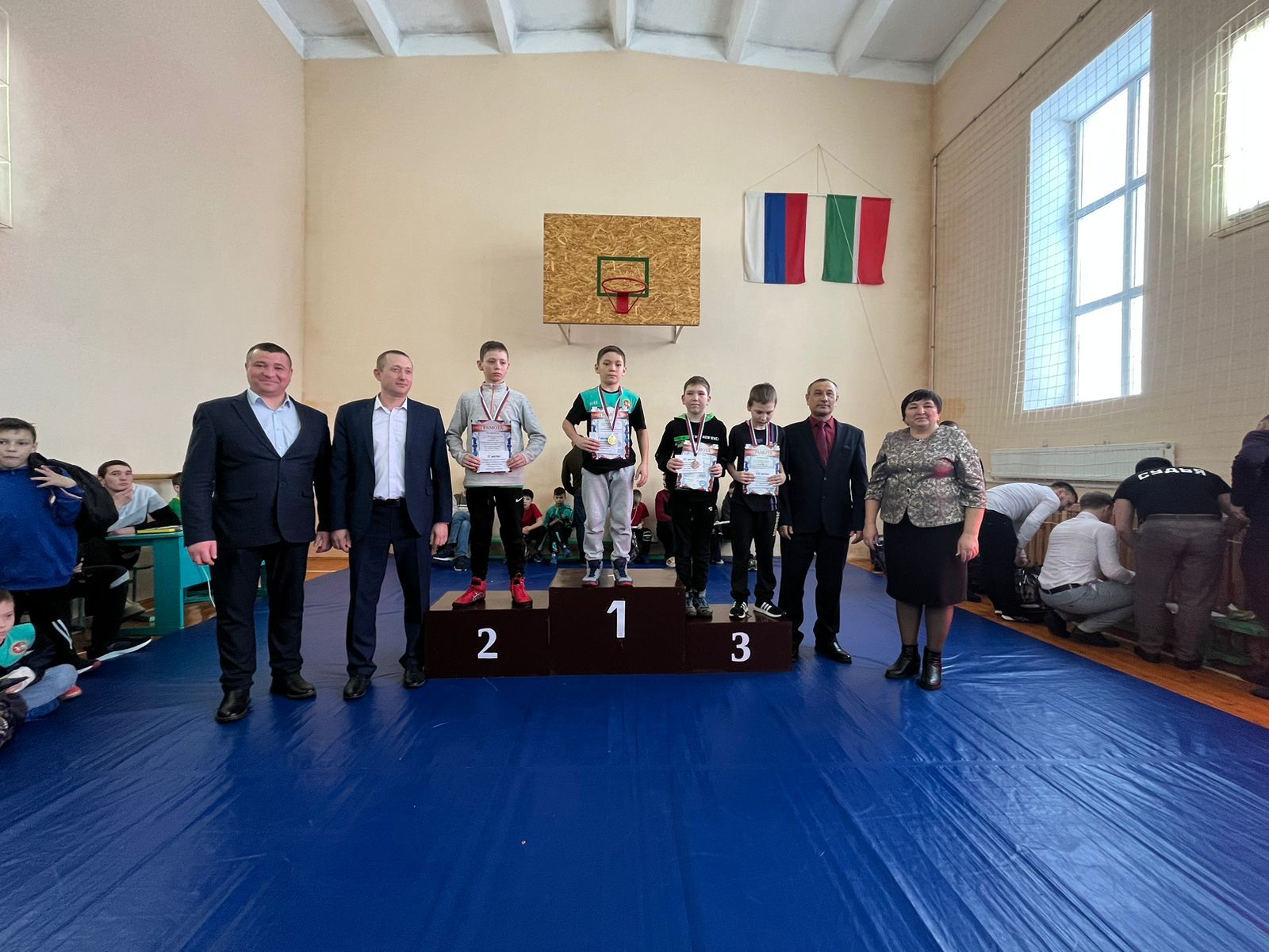 Наласада көрәштеләр