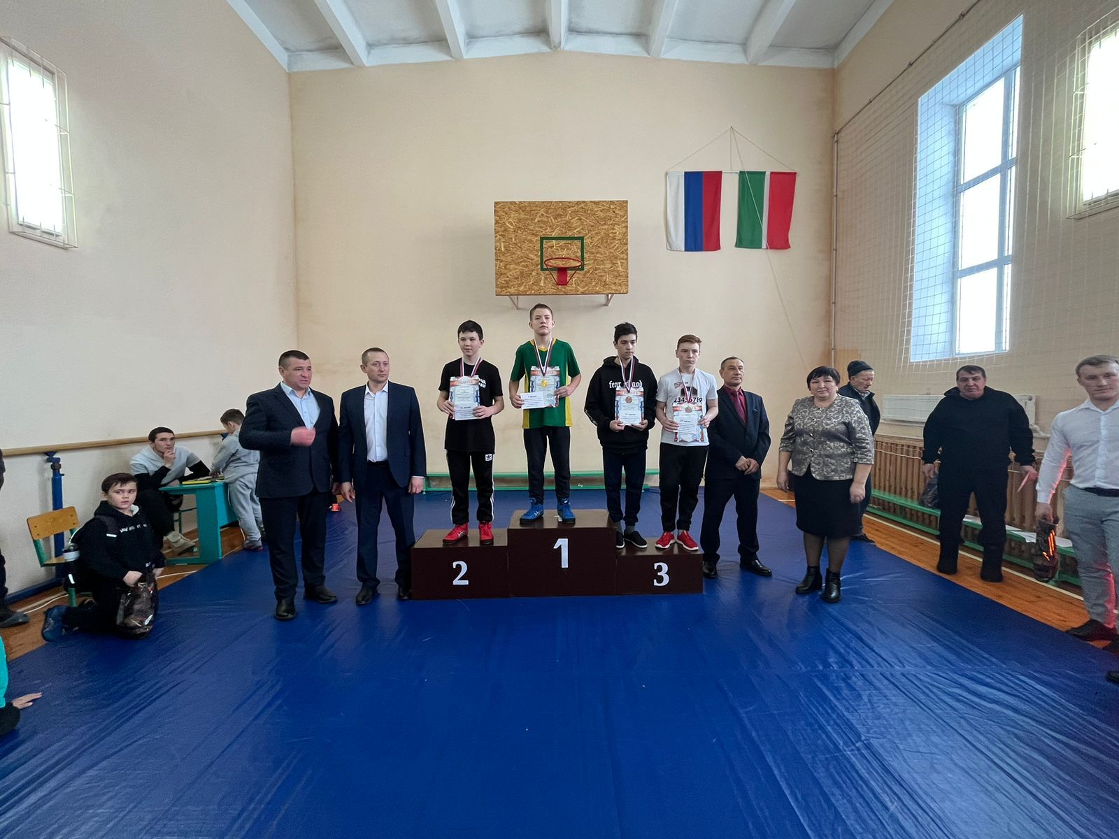 Наласада көрәштеләр