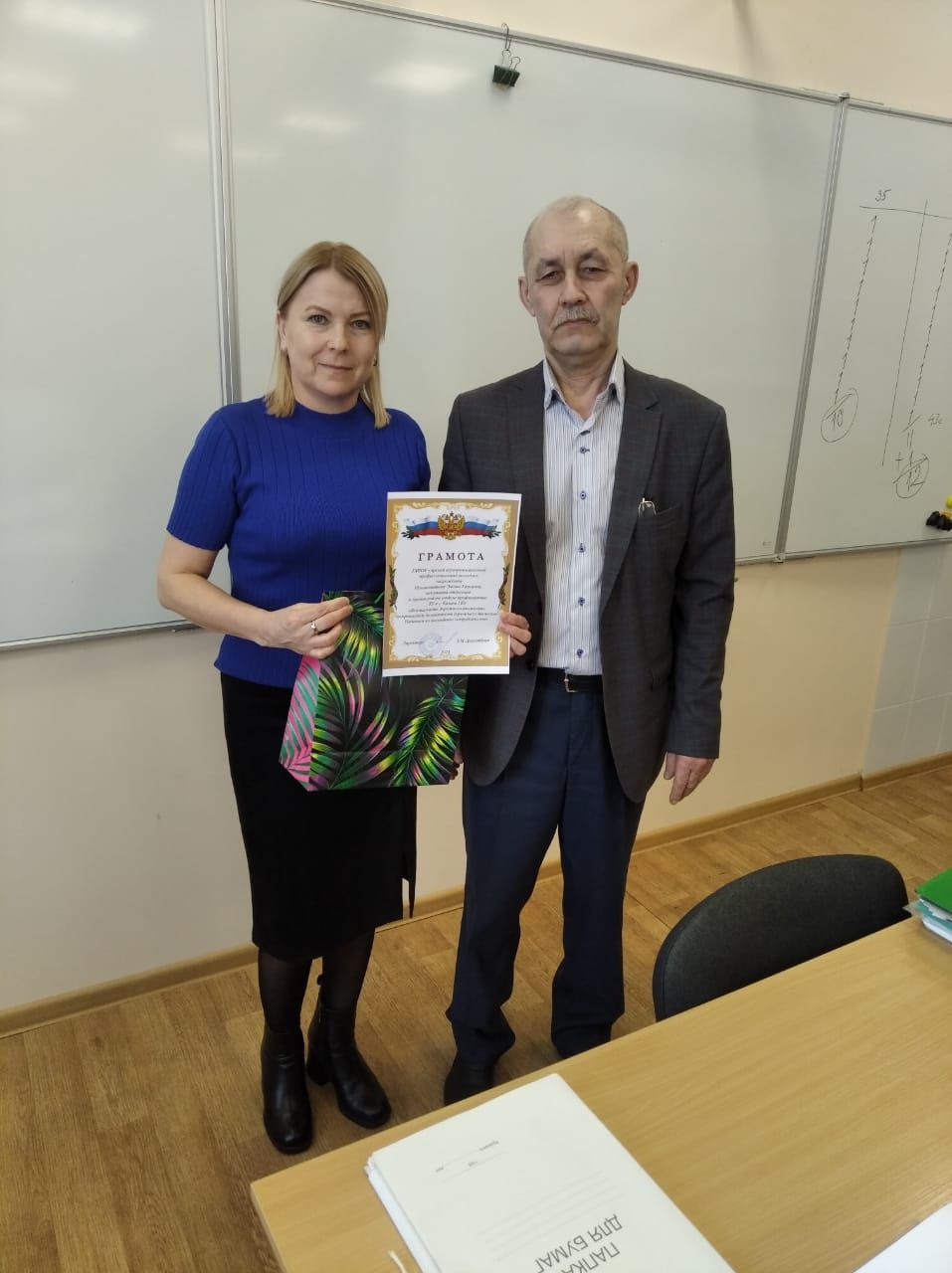 Арча агросәнәгать көллиятендә юл йөрү кагыйдәләре буенча белемнәрен сынадылар