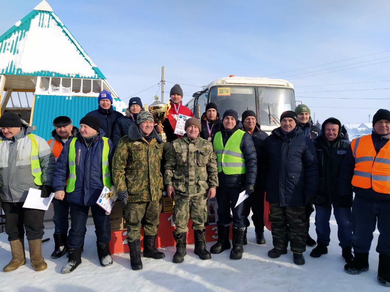 Ярышларда батырлык хатирәсе: махсус хәрби операциядә һәлак булган якташыбыз Алмаз Әһлиев истәлегенә зур чара узды.