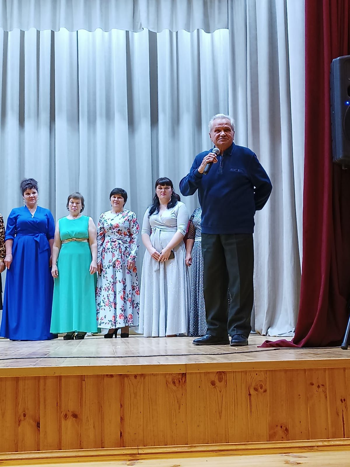 Кичер, Кояш! Аның җан җылысын мин сиңа да хәтта тиңләмим!