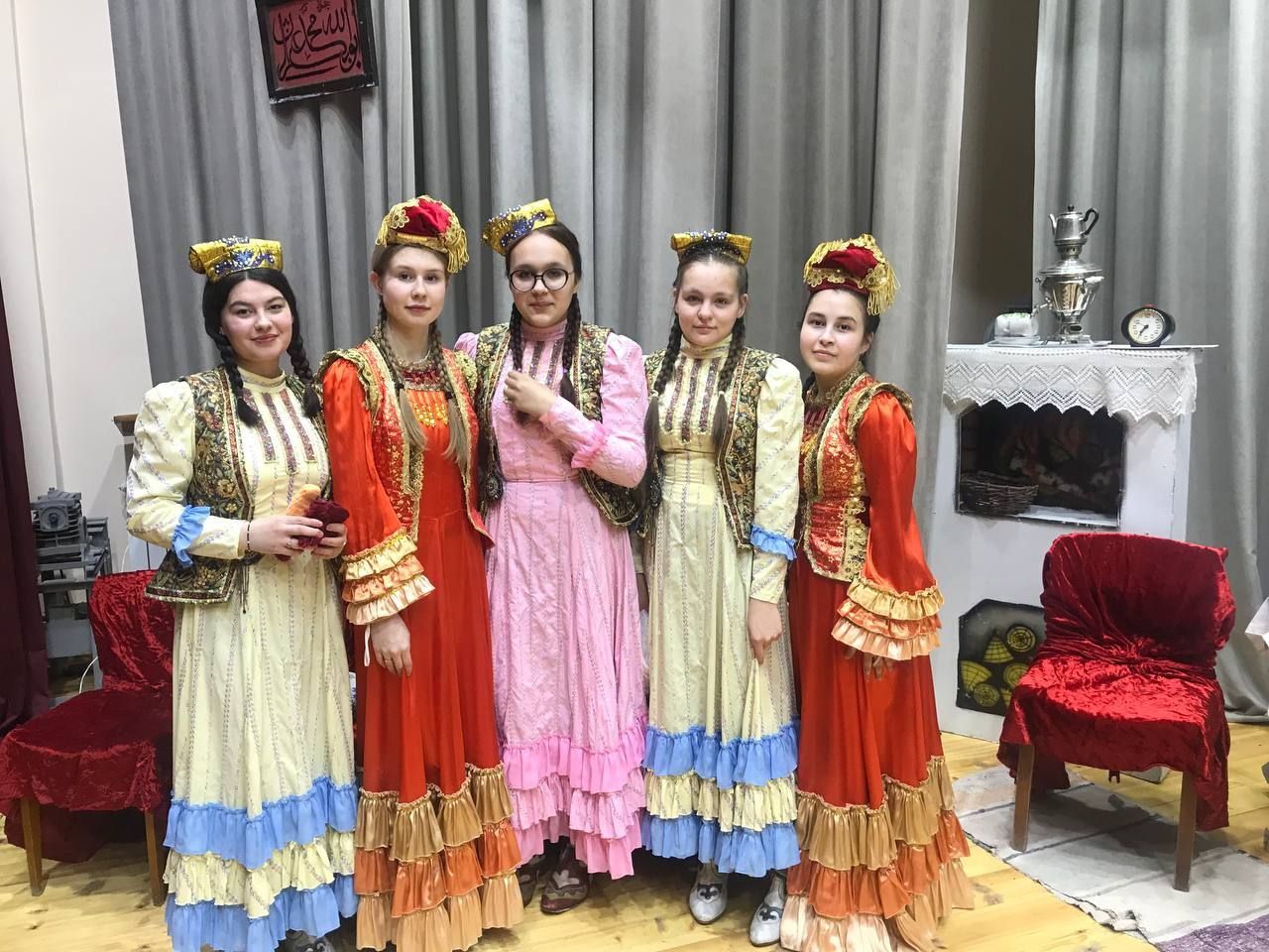 Гореф-гадәтләр һәм милли мәдәният елы уңаеннан Яңа Кенәр авылында “Мөнәҗәтләр кичәсе” узды.