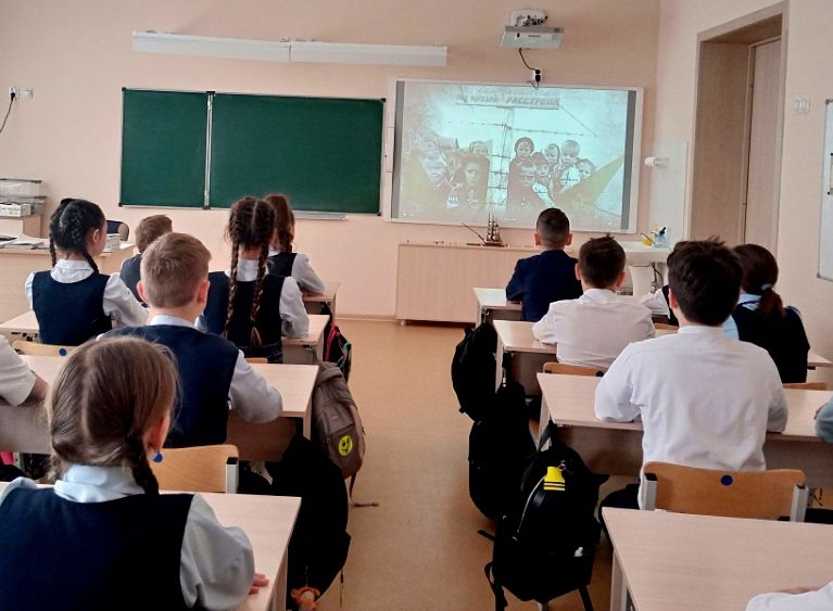 Арча районы мәктәпләрендә “Вакыт срогыннан башка” бердәм дәресләре узды