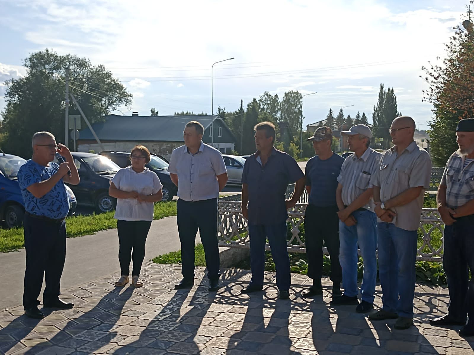 Яңа Кенәр авыл җирлеге сугыш хәрәкәтләре ветераннары исеменнән МХО зонасына УАЗ машинасы китте