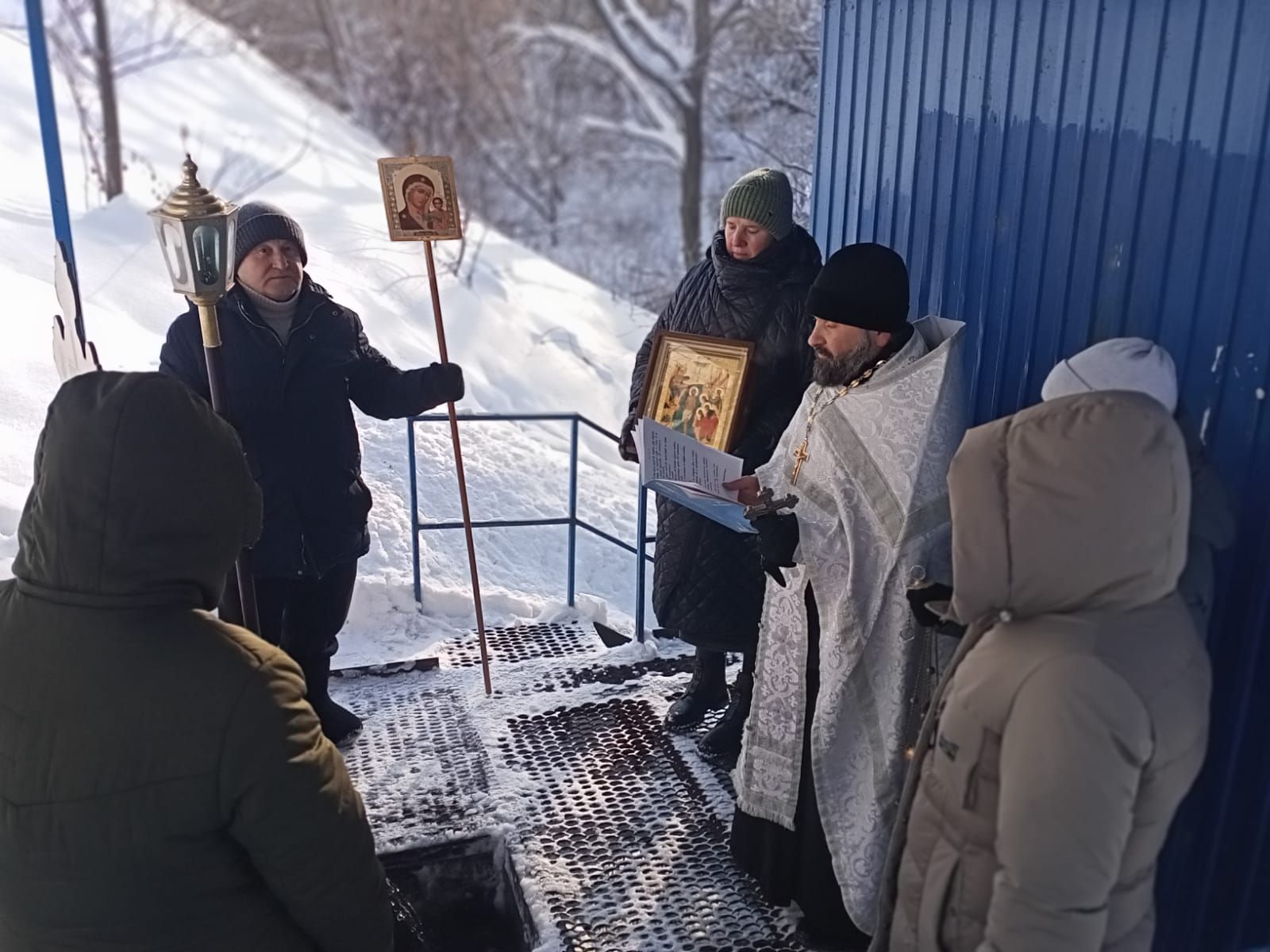 Арчада Вахитов урамындагы чишмә суы аруландырылды