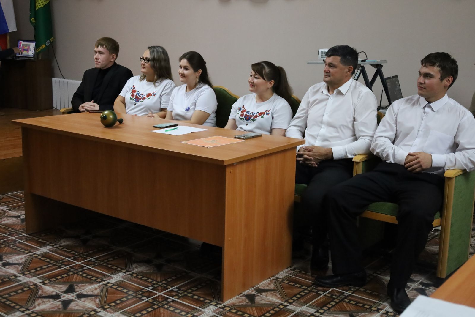 Өлкәннәр ункөнлеге кысаларында Арчада «Караоке Баттл» иҗади ярышы узды