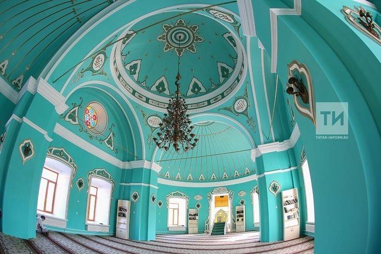 2025 елга Ураза һәм Корбан гаете көннәре билгеле