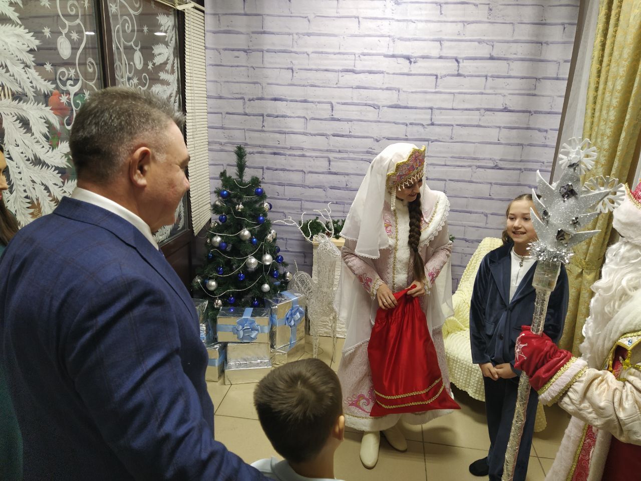 Район мәдәният йортында балалар өчен бәйрәмнәр узды