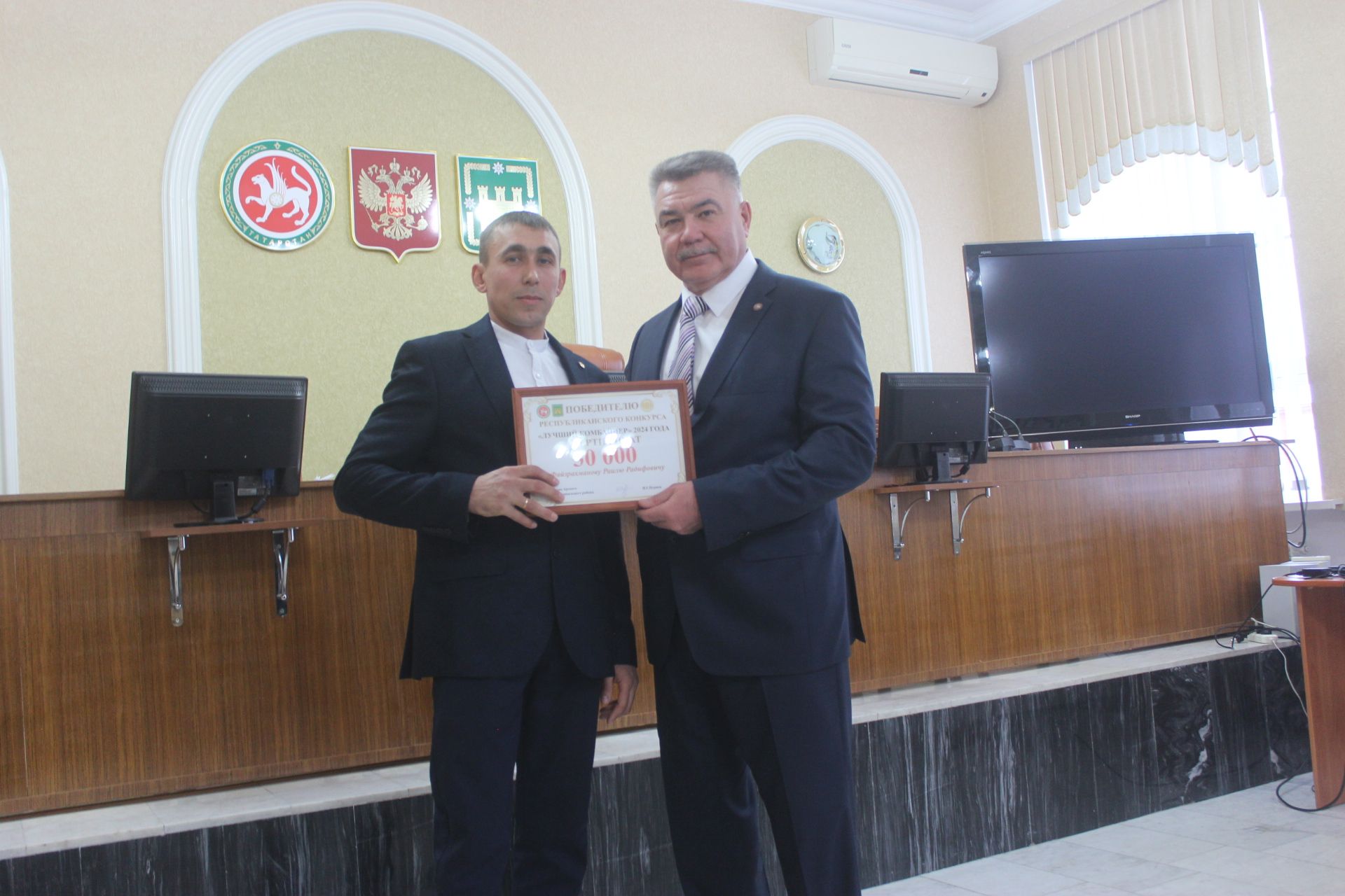 Арчада комбайнчылар бүләккә ия булды