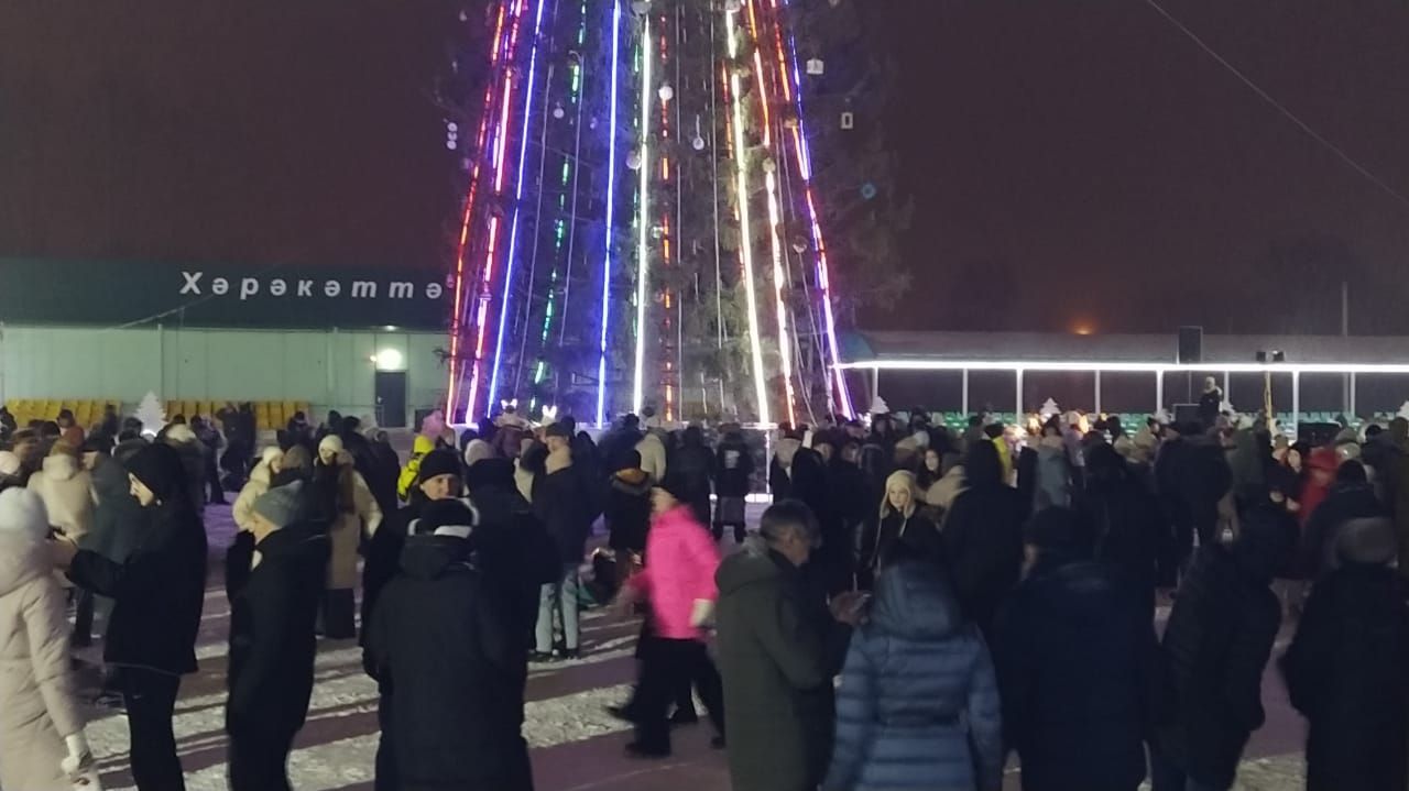 Арча стадионында Яңа елны каршы алу бәйрәме бара