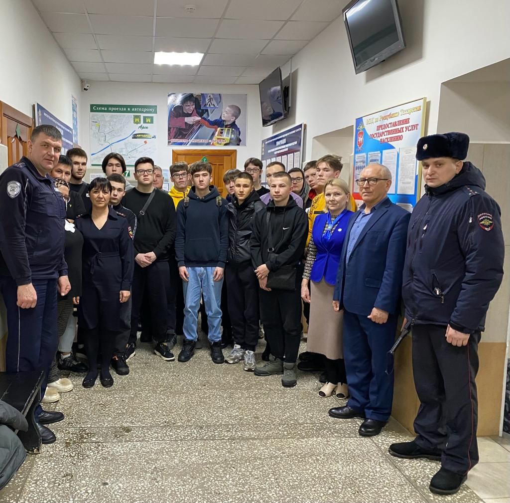 Арчада “Студентлар десанты” Бөтенроссия акциясе узды