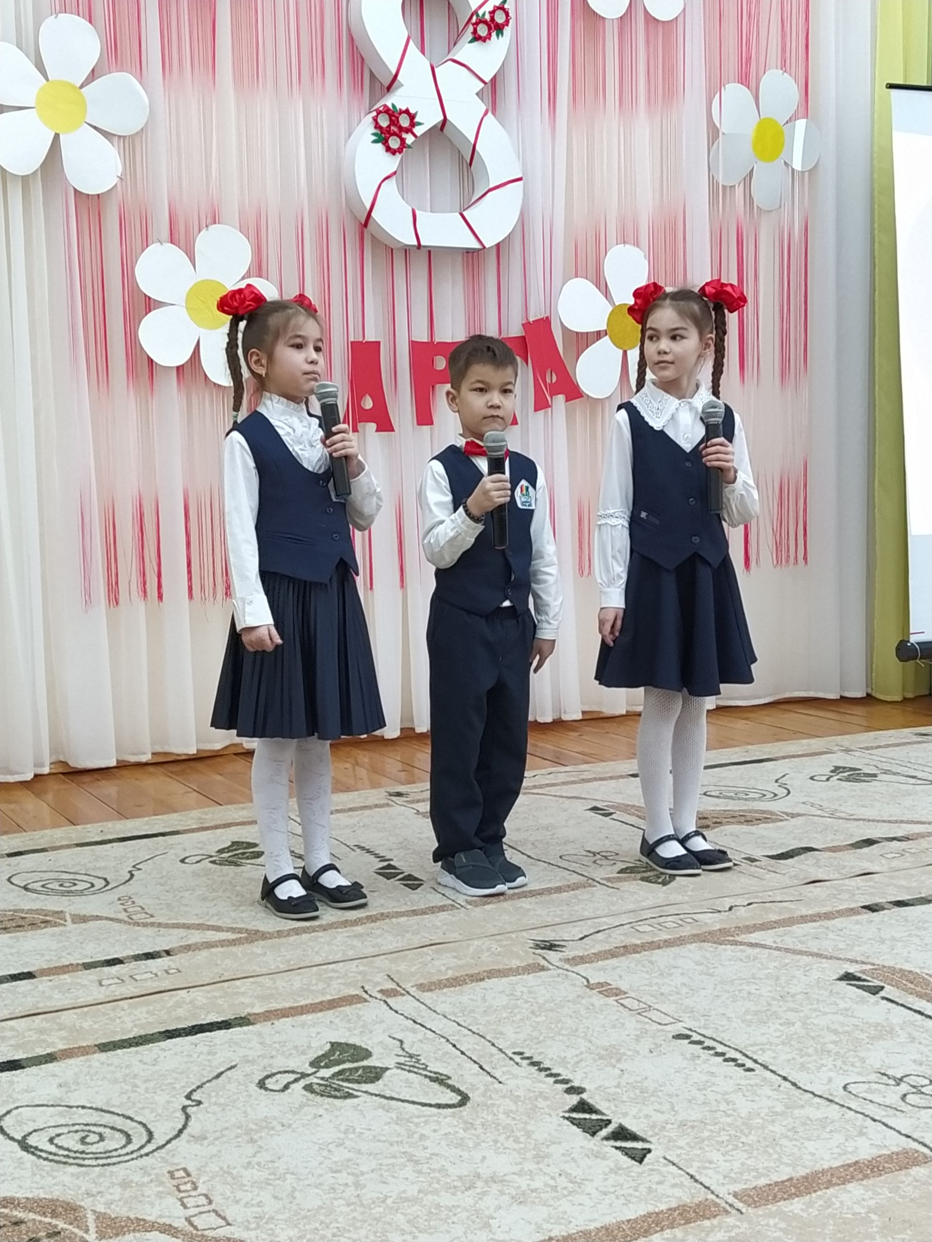 Арчаның 3нче мәктәбендә гаиләләр очрашты