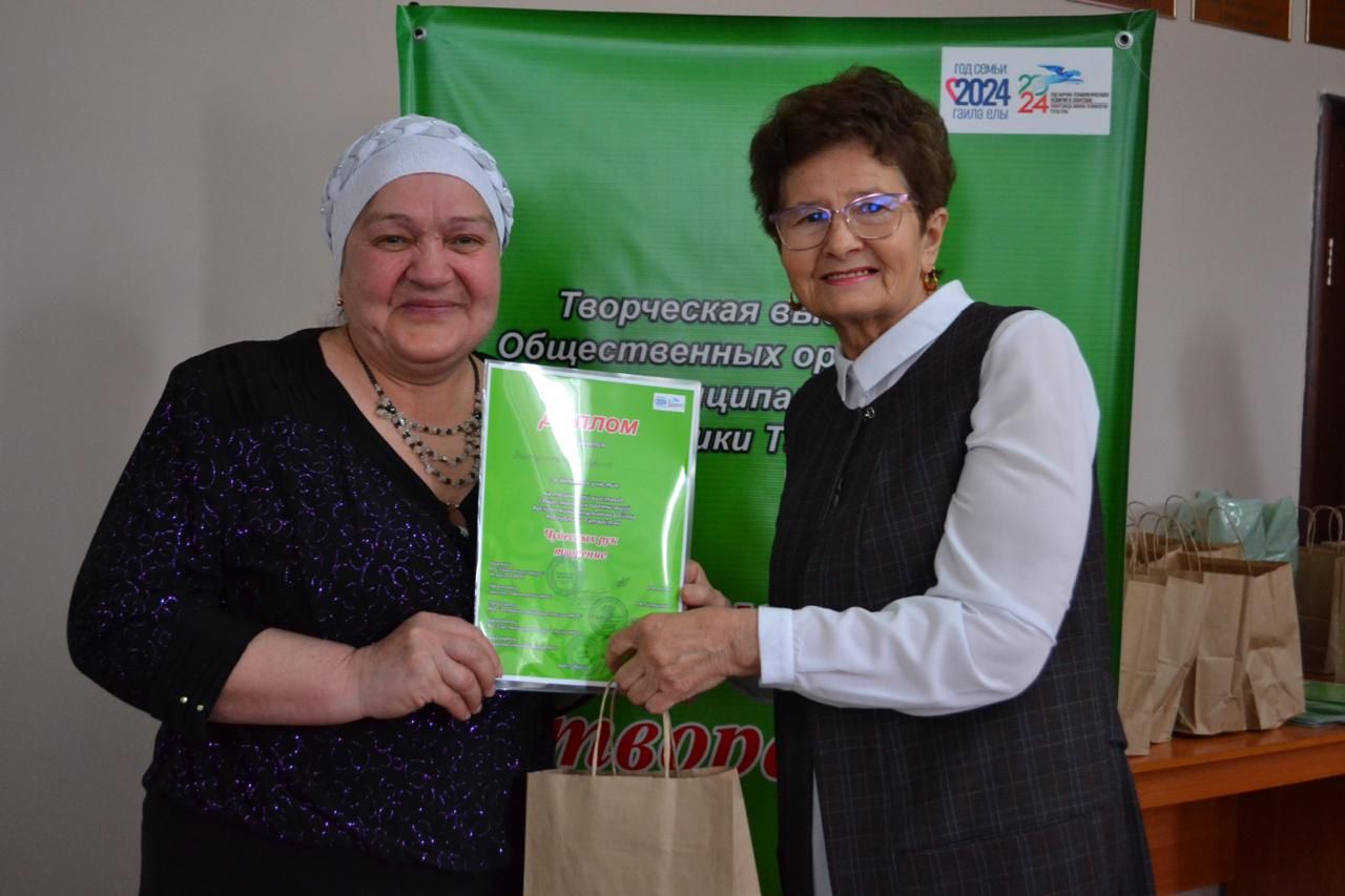 “Казан арты” музеенда район ветераннары һәм инвалидларының кул эшләнмәләре конкурсына йомгак ясалды
