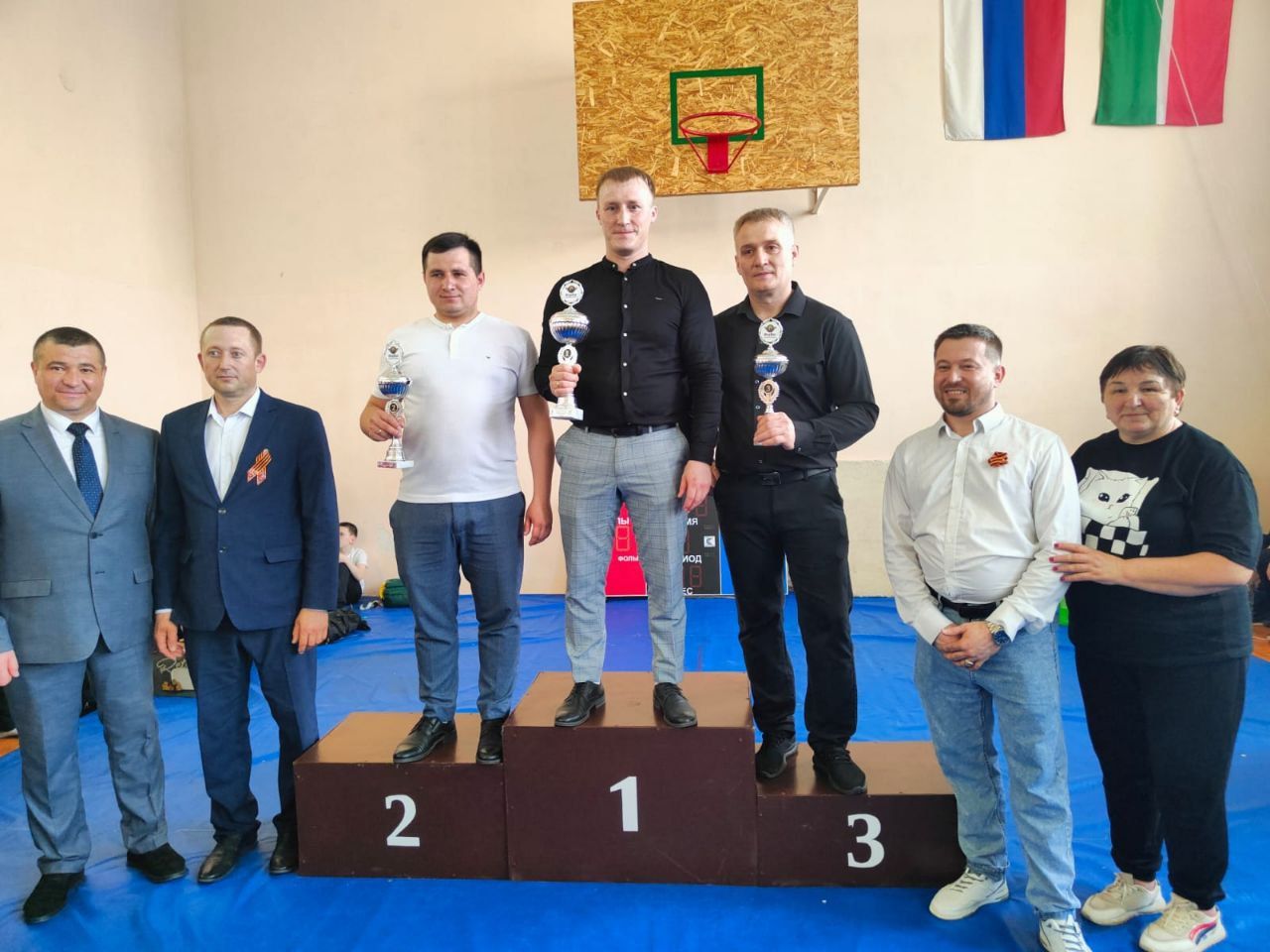 Наласа мәктәбендә көрәш ярышы