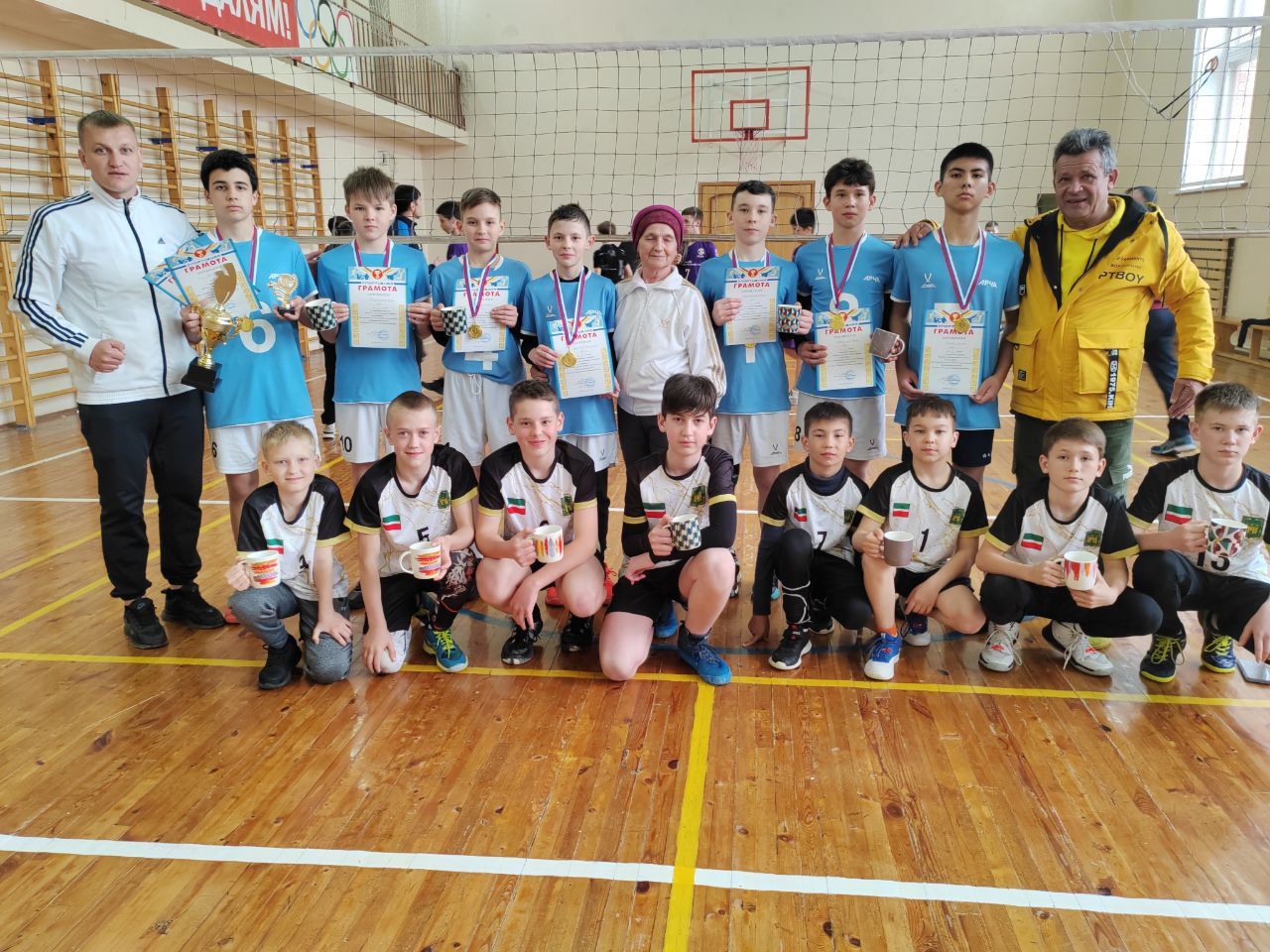 Яңа Кенәрдә Тәлгать Әхмәтов истәлегенә волейбол ярышлары булды