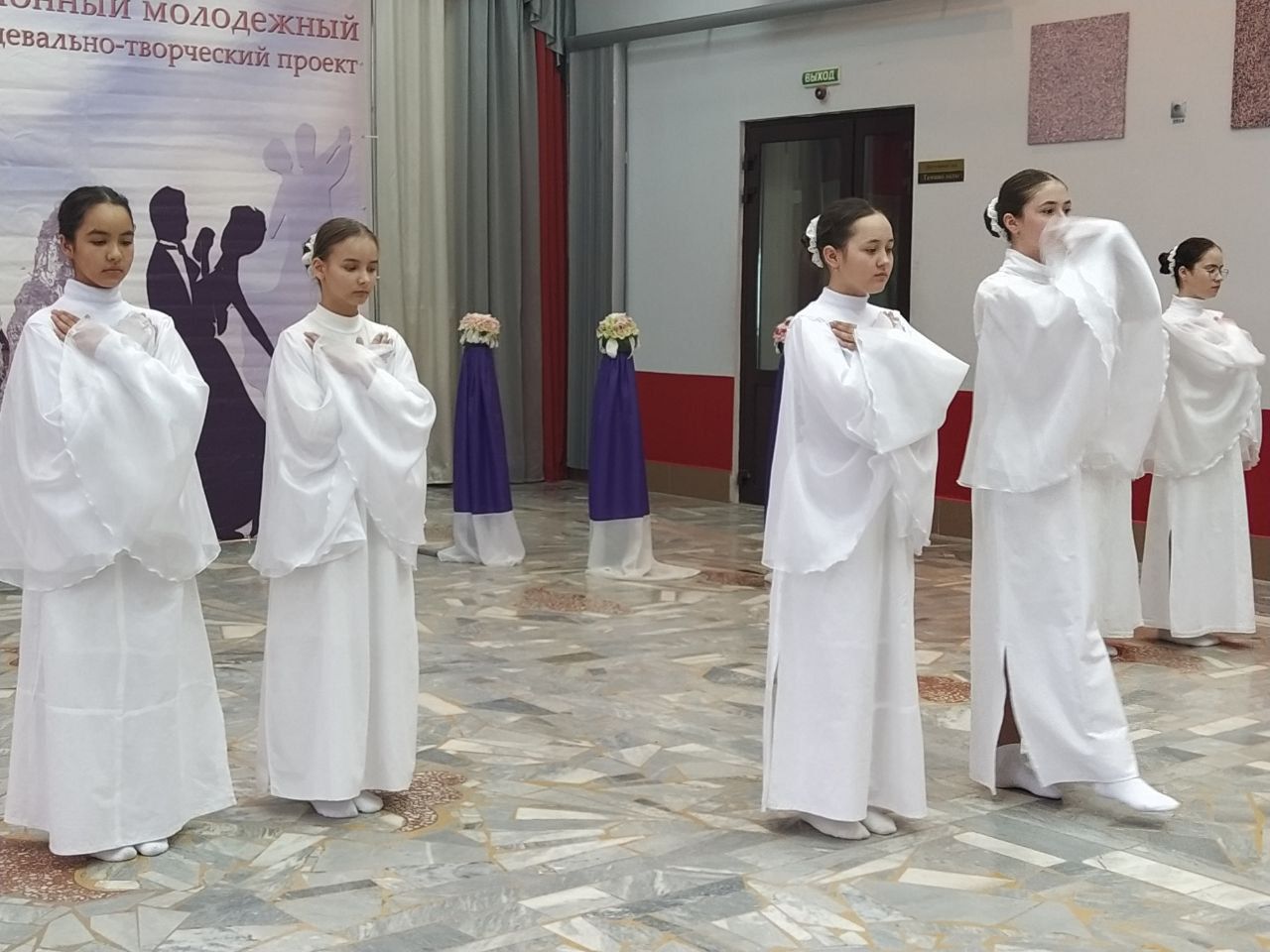 Арчада Бөек Җиңүнең 79 еллыгына багышланган бал үтте