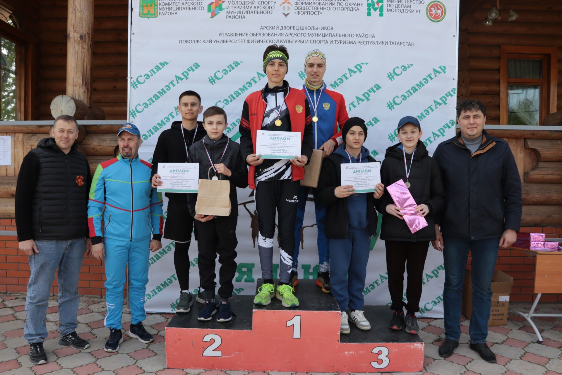 Арча стадионында гаилә һәм спорт бәйрәме узды