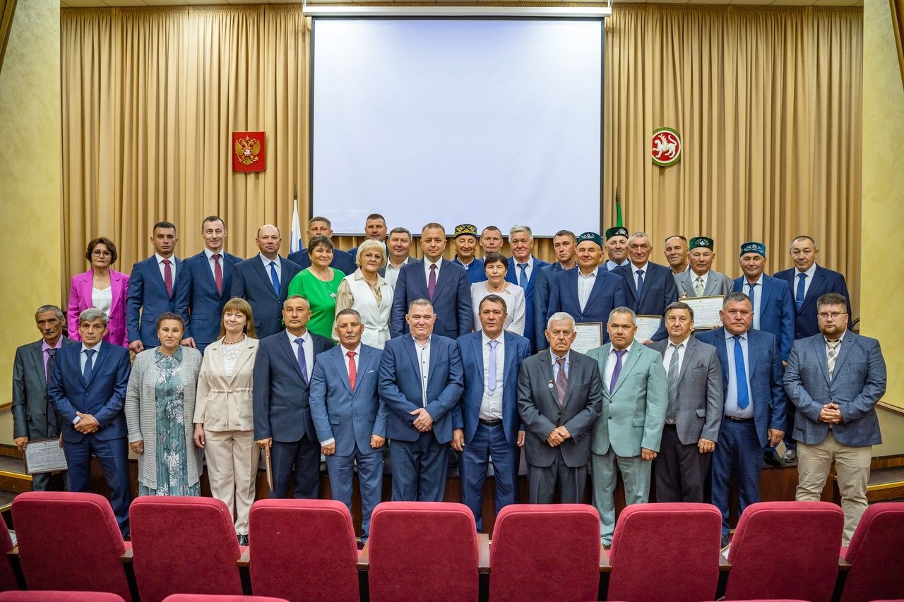 Наласадан Марат Вахитовны котлыйбыз!