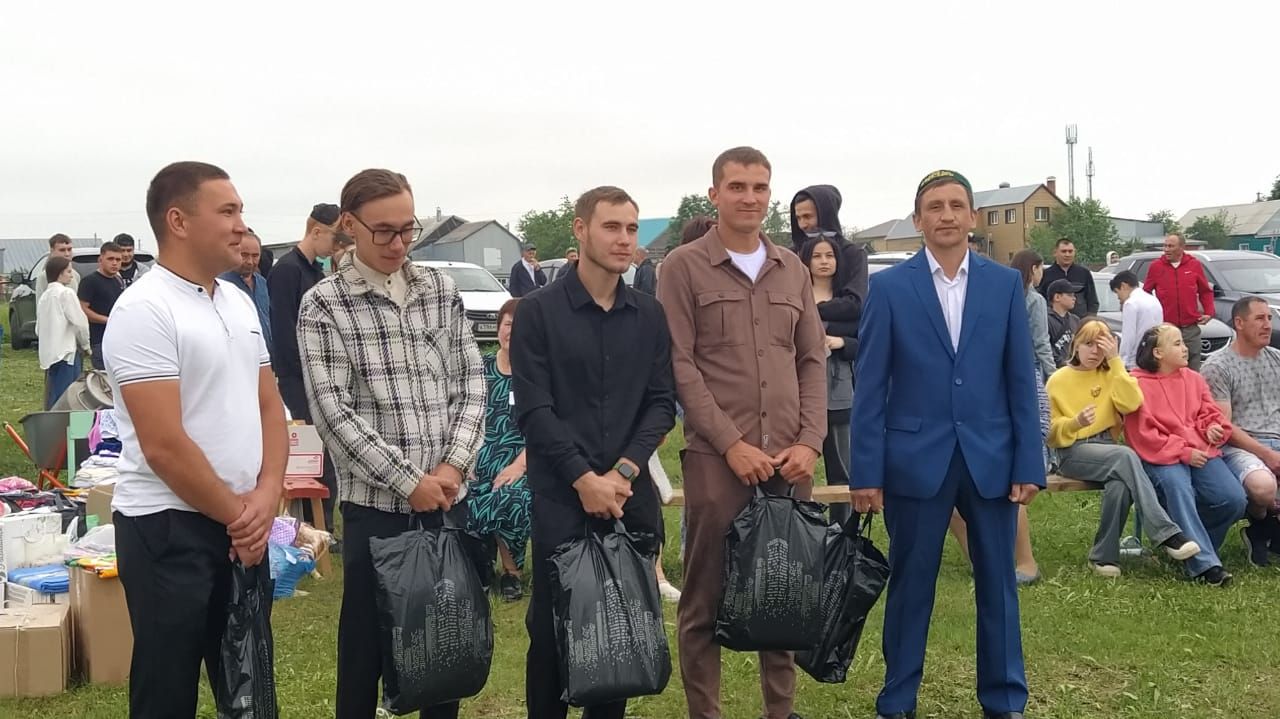 Айван сабантуенда (ВИДЕО)