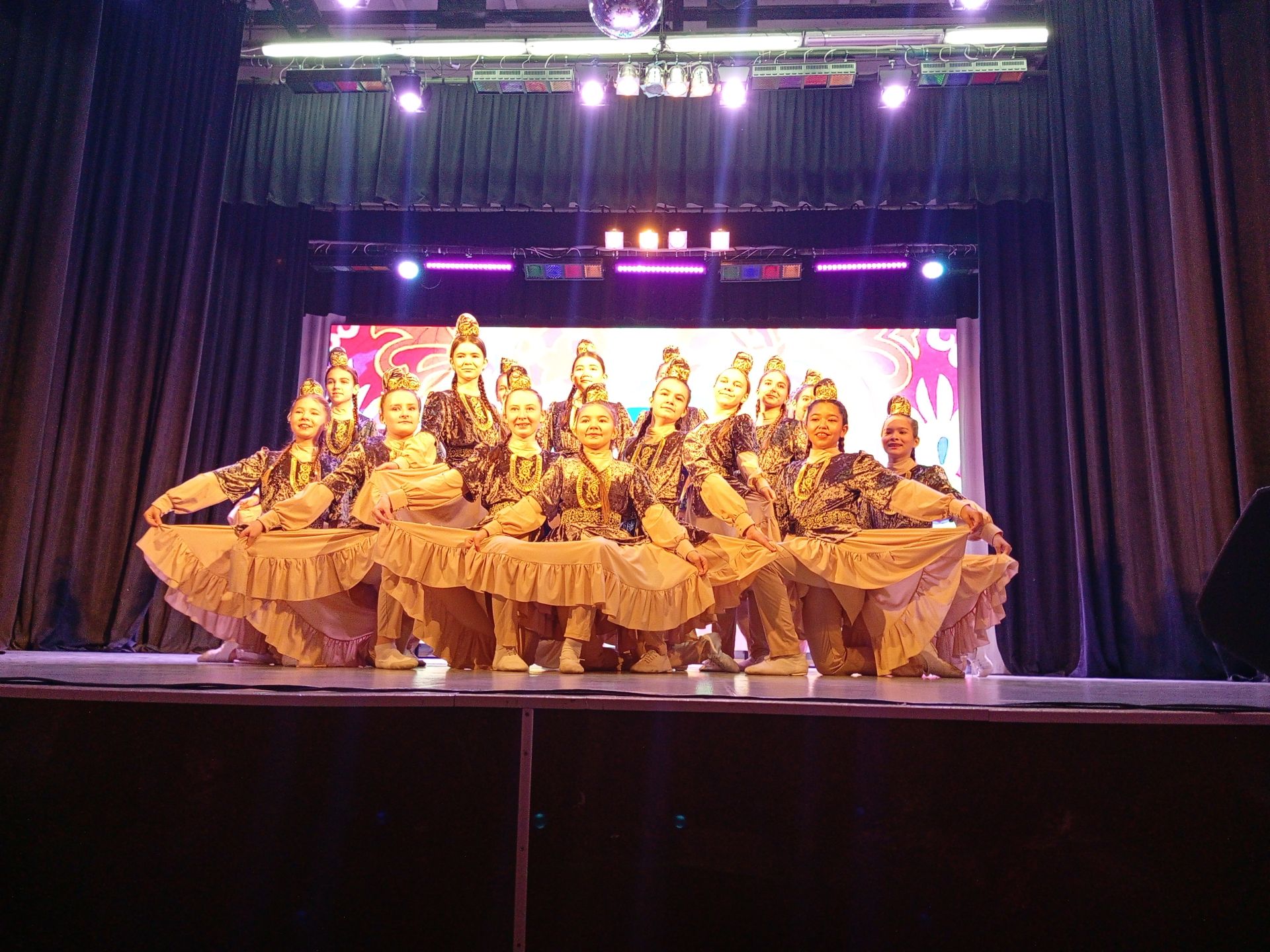 Өлкәннәр ункөнлеген яптык