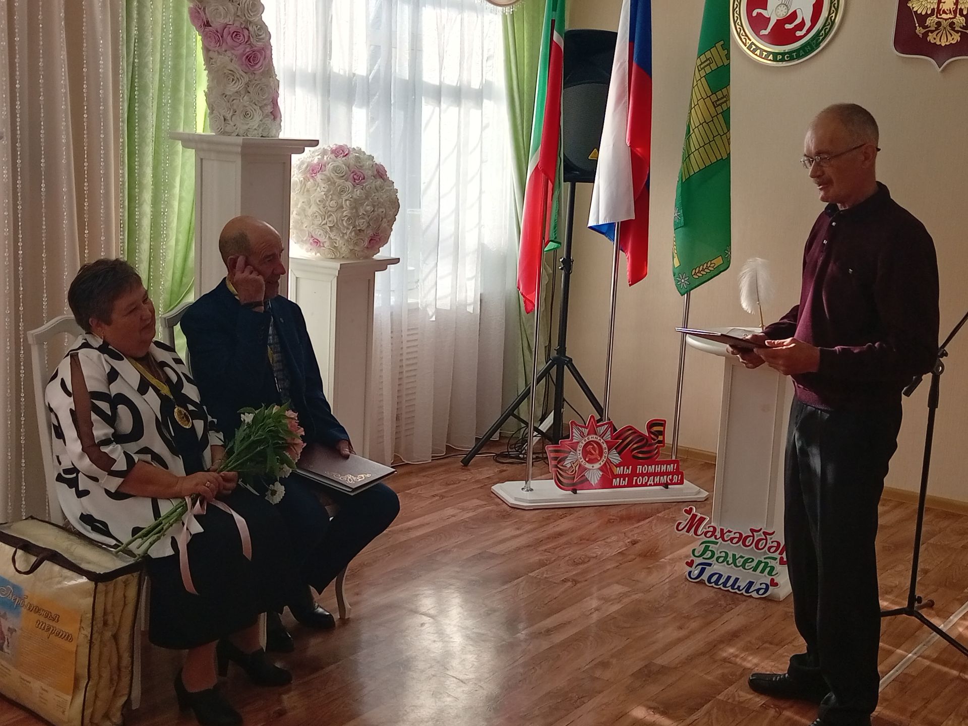 Альберт Хәмидуллин: «Тагын бер кат Рәмзияне сатып алырга туры килде шул»