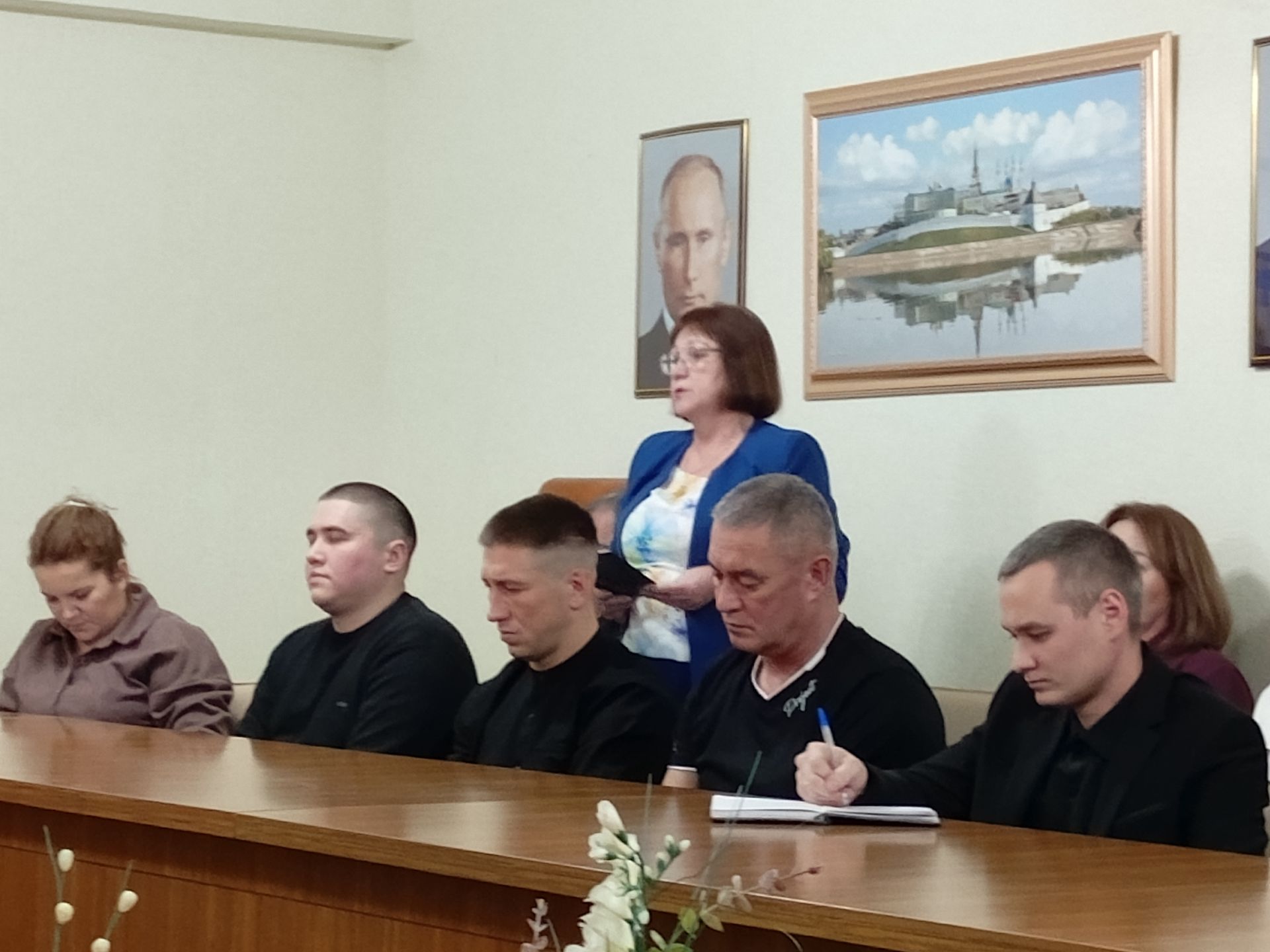 Махсус хәрби операция зонасыннан кайткан егетләр белән очрашу узды
