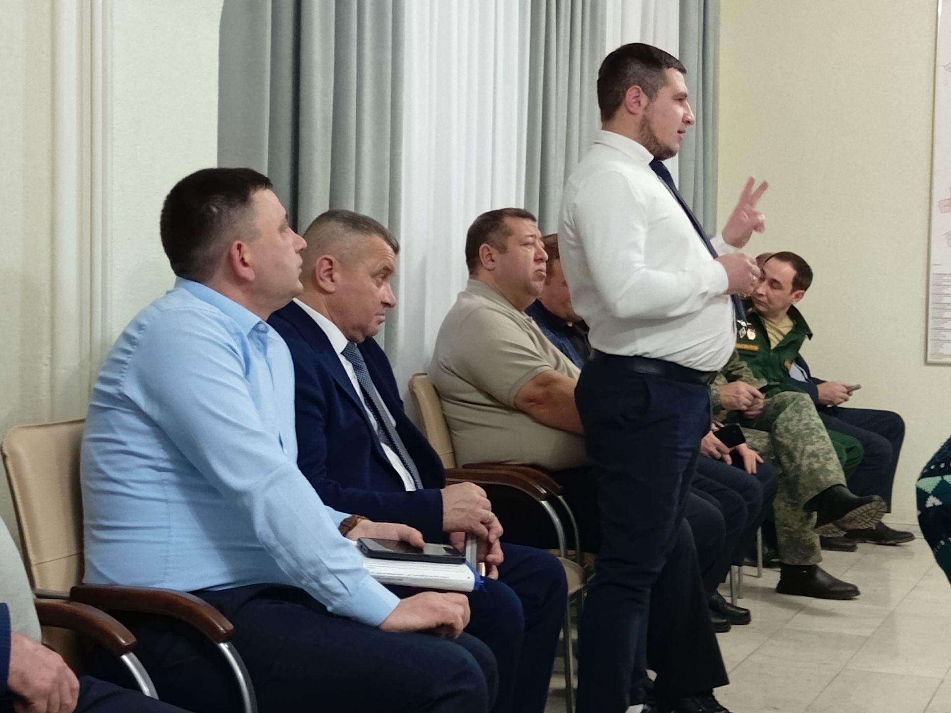 Махсус хәрби операция зонасыннан кайткан егетләр белән очрашу узды