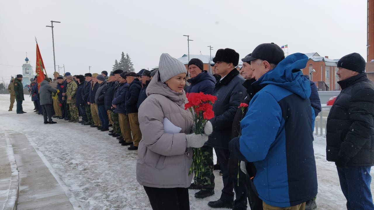 Бүген Әфганистанда хәрби хезмәт үткән ветераннар очрашты