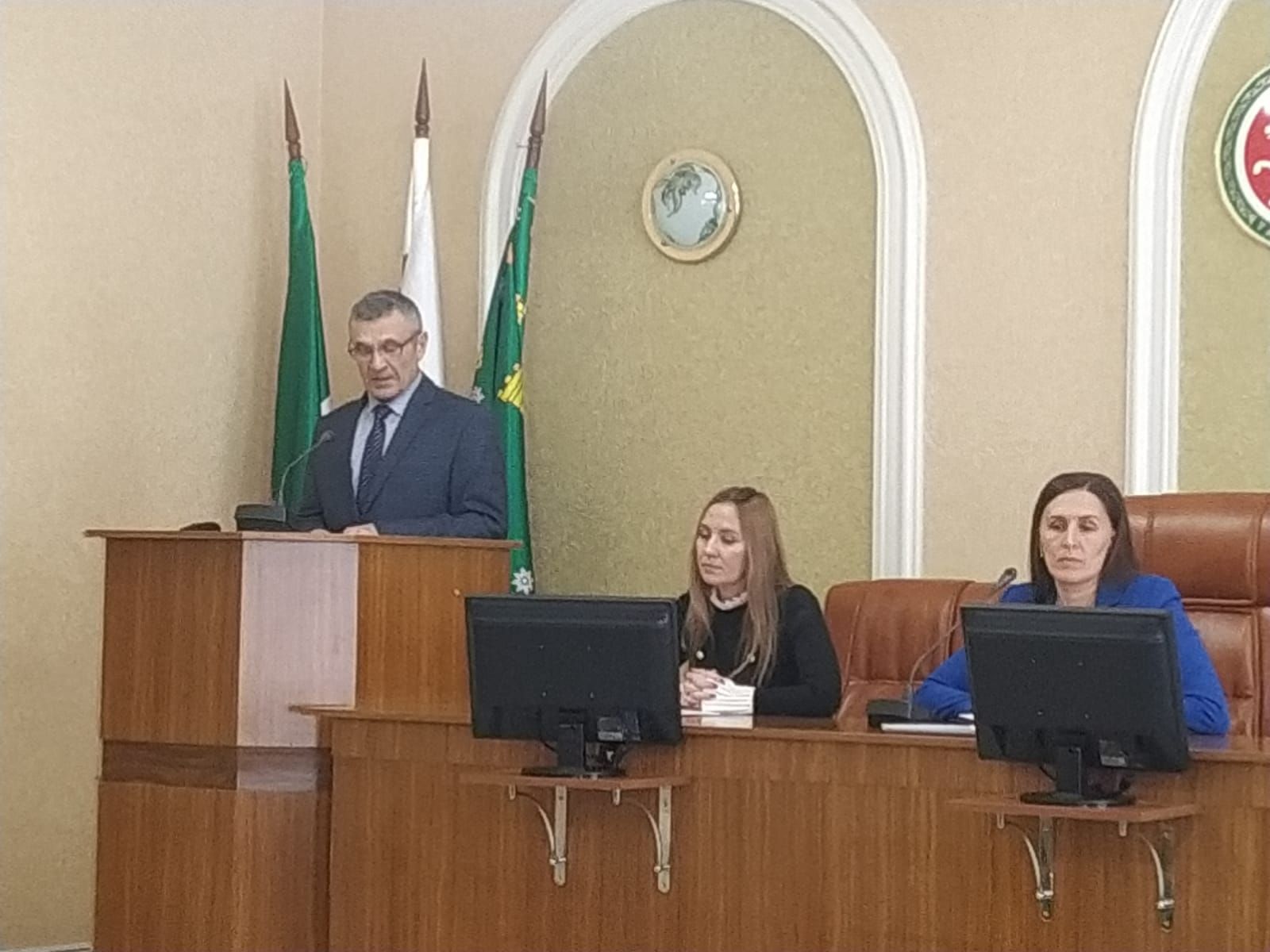 Районда тәрбия эшенең торышы һәм яшьләр берләшмәләренең эшчәнлеге каралды