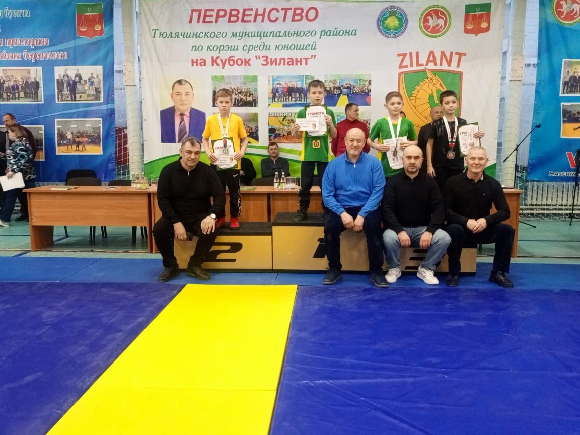 Арчалар ярышларда катнашып торалар һәм җиңәләр дә!