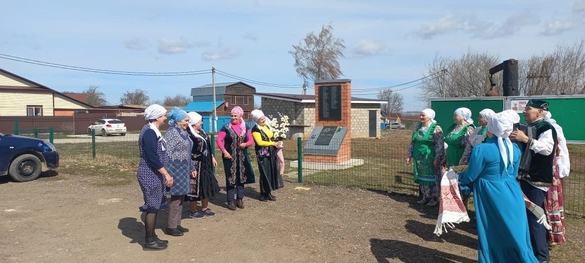 Югары Ослан районында кунакта