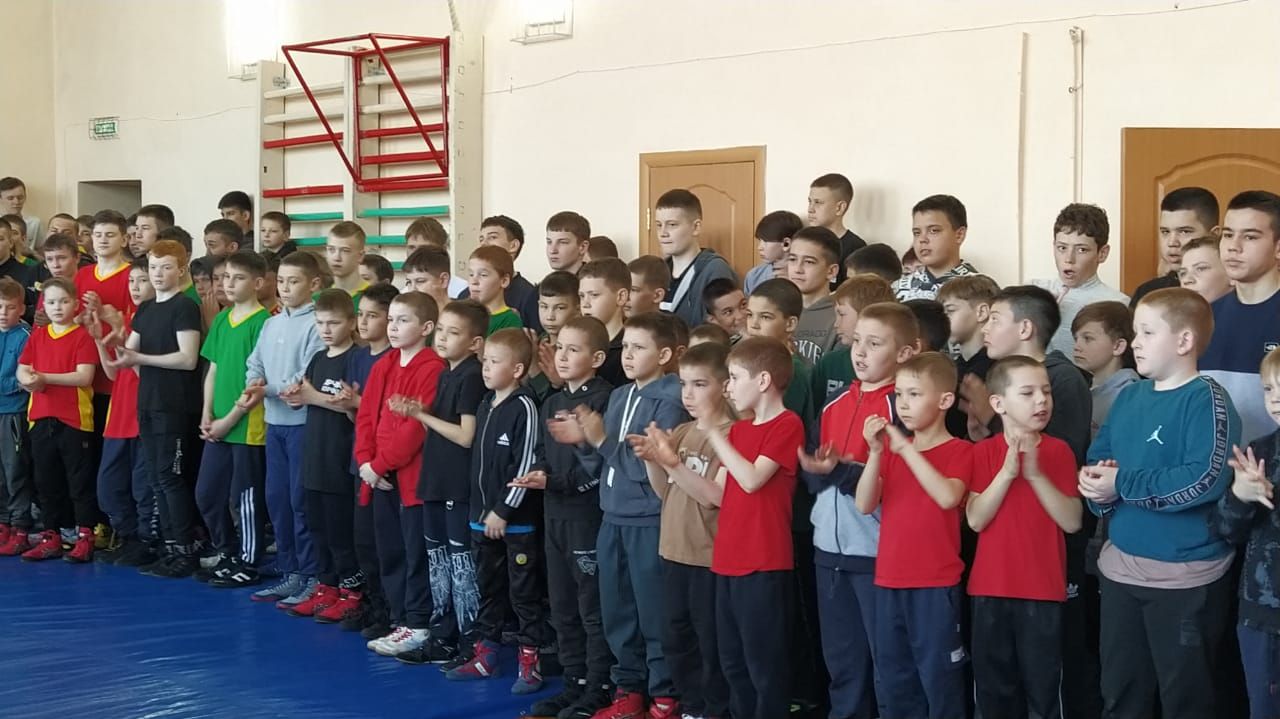 Наласа авылында үткән көрәш ярышында кемнәр иганәчелек итте?