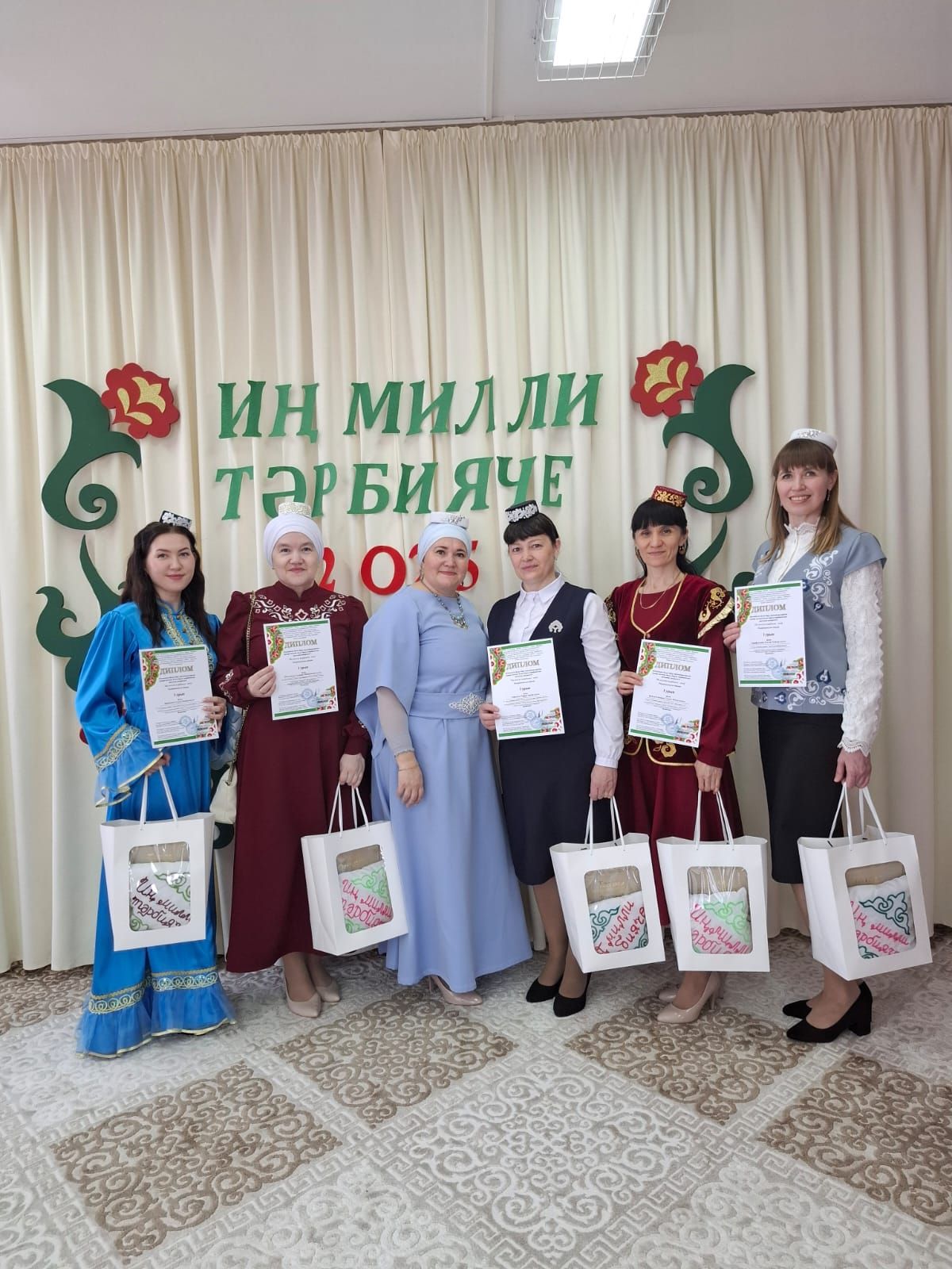 Җиңүче тәрбиячеләребез