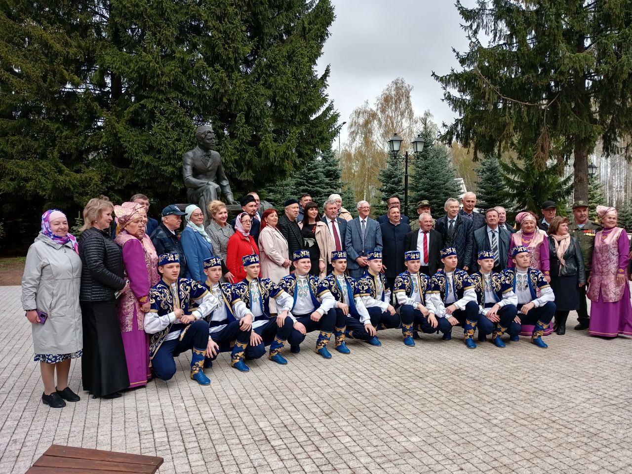 Кырлайда шигырь бәйрәме