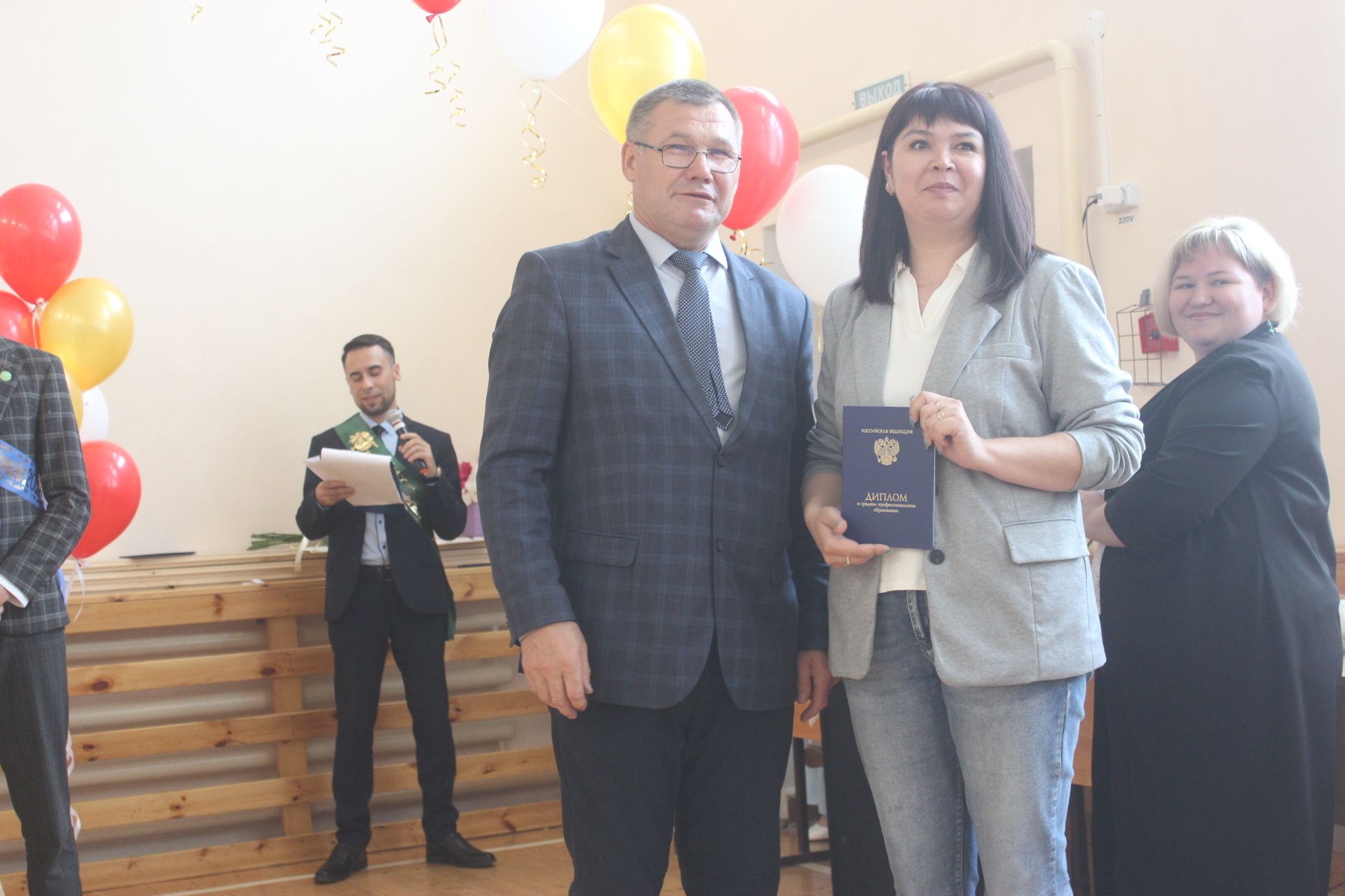 Арча  агросәнәгать көллиятен тәмамлаучыларга дипломнар тапшырылды