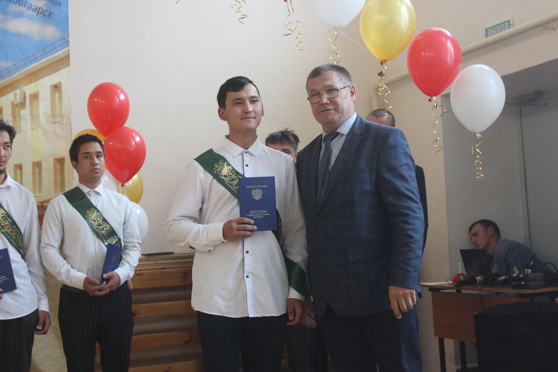 Арча  агросәнәгать көллиятен тәмамлаучыларга дипломнар тапшырылды