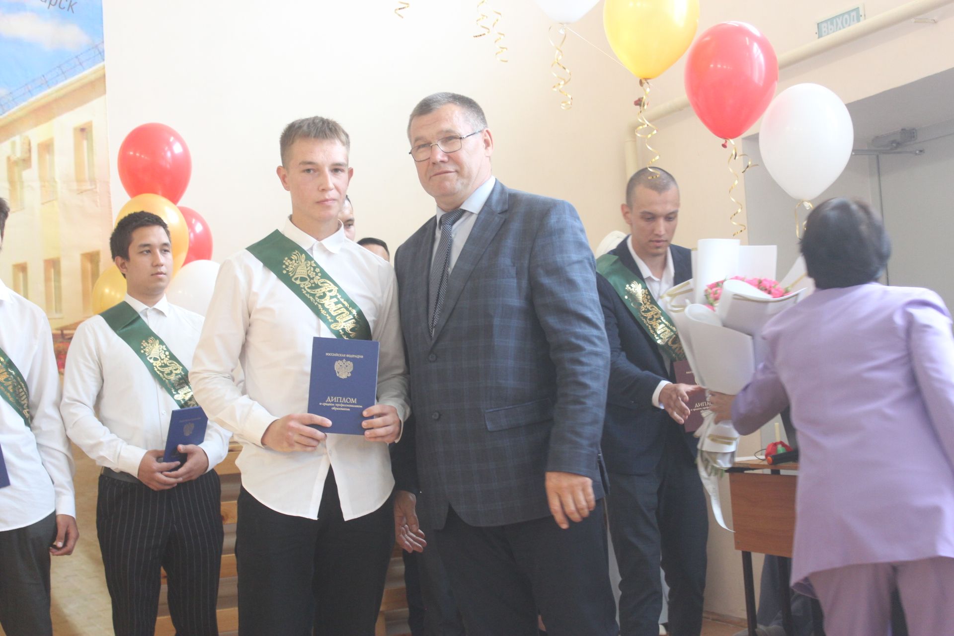 Арча  агросәнәгать көллиятен тәмамлаучыларга дипломнар тапшырылды