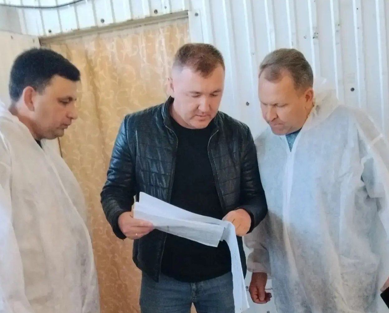 Алмаз Хисаметдинов район хуҗалыкларындагы эш барышы белән танышты