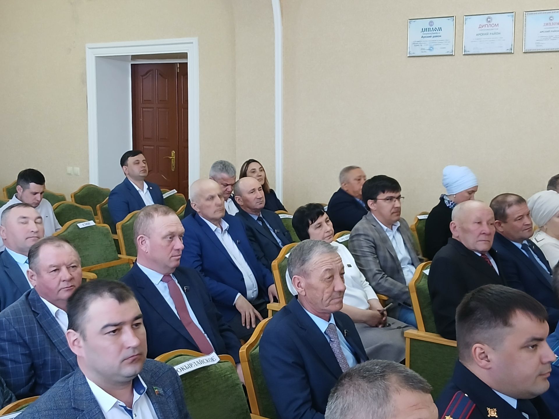 Арча районында район Советының чираттагы утырышы узды